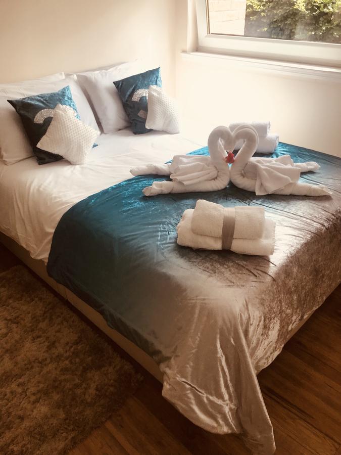 King Court Apartment Motherwell Ngoại thất bức ảnh
